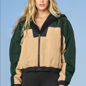 Alo Yoga Duality reversible Sherpa jacket